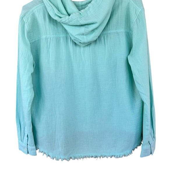 Uncharted Turquoise Hooded Button-Down Shirt - Picture 7 of 11